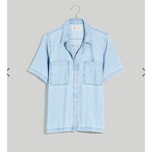 Madewell Denim Camp Shirt in Smithley Wash
